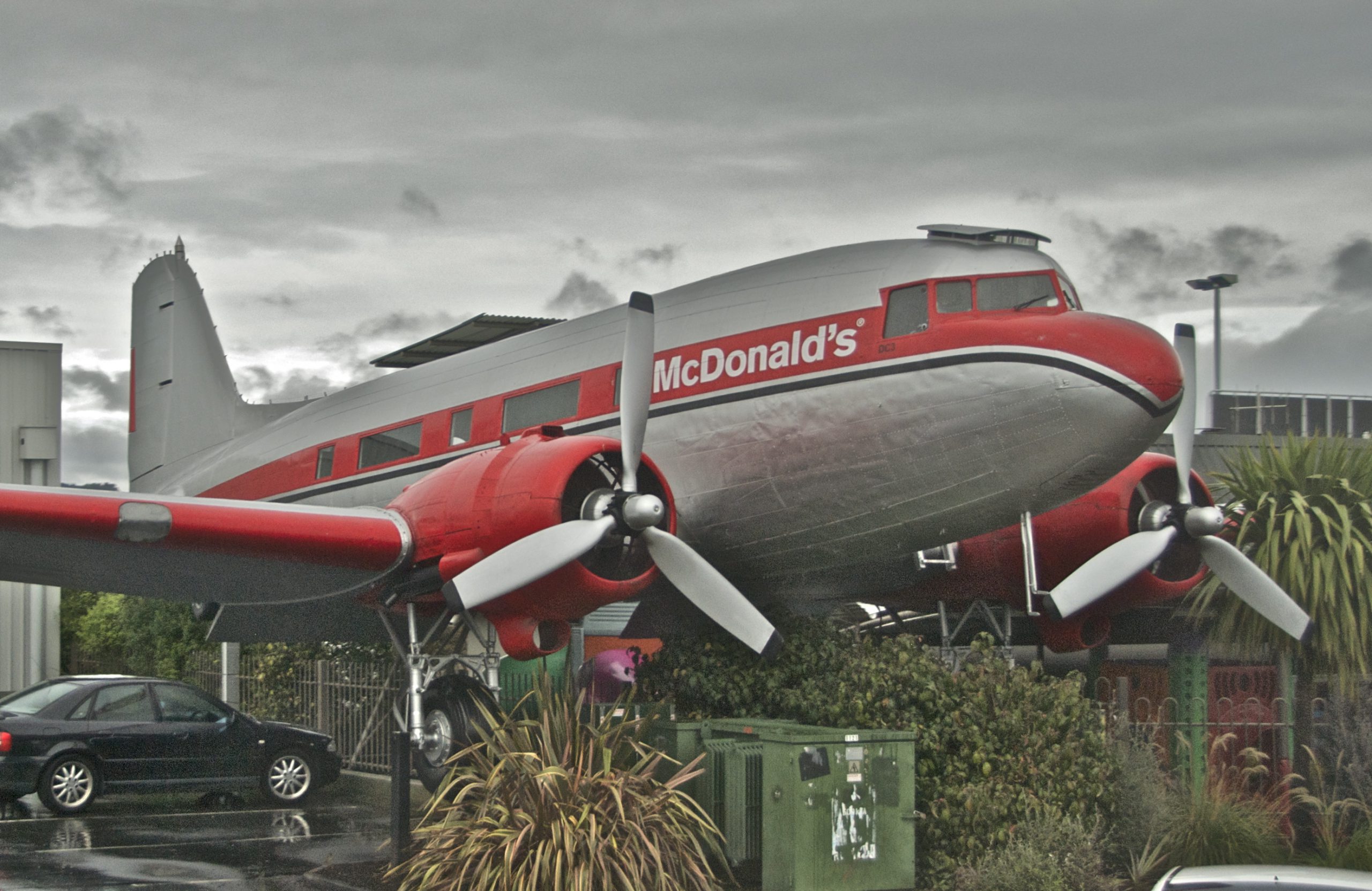 Mcdonalds Taupo New Zealand Eat Maccas In A Dc3 Bachcare Blog 3496